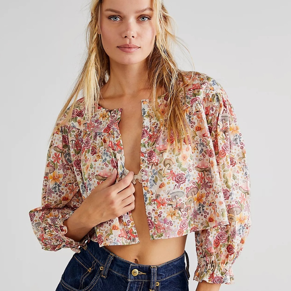 NWT! For Love & Lemons Top